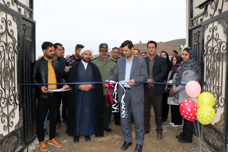 واحد تولیدی پوشاک بیمارستانی کاوه در شهر گودین افتتاح شد