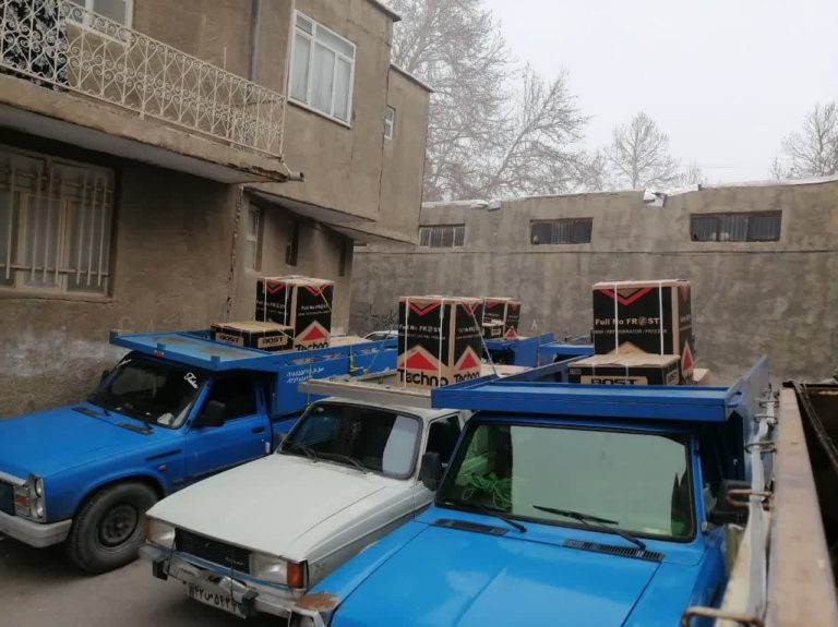 اهدا جهیزیه به نوعروسان کنگاوری