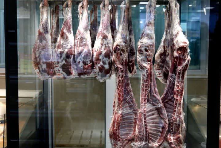 ضعف نظارت سازمان صمت کرمانشاه و افزایش قیمت گوشت