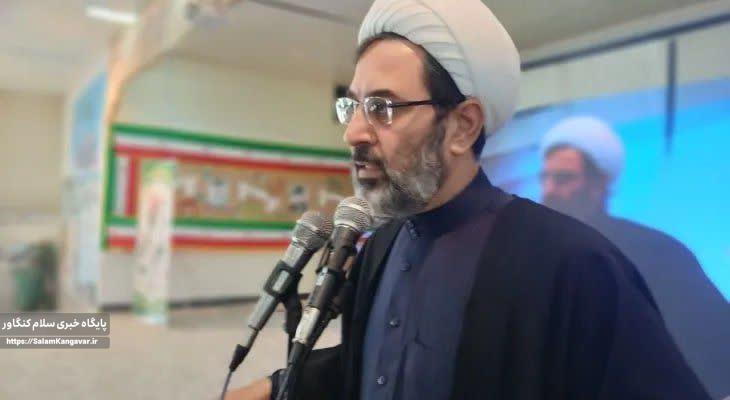 اهتمامی برای معرفی بزرگان وجود ندارد
