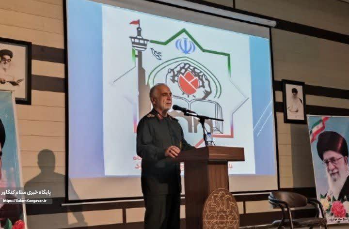 دشمن اعتقادات ما را نشانه گرفته است