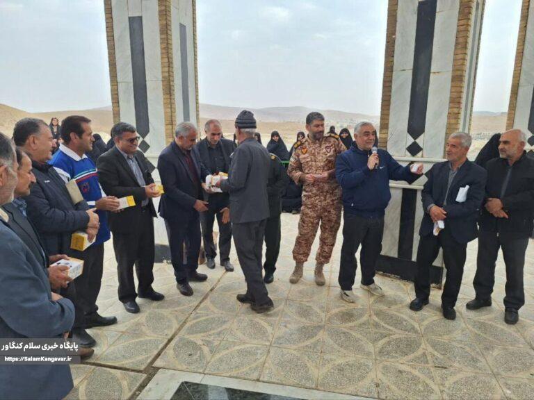 برگزاری همایش بزرگ پیادهروی خانوادگی وابستگان نیروهای مسلح در کنگاور