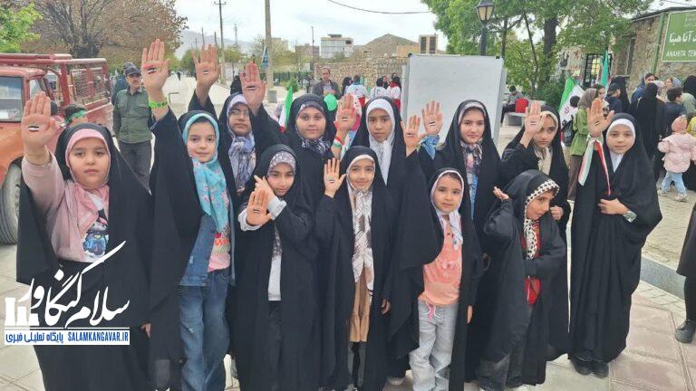 برگزاری اجتماع دختران ایران (ایراندُخت) در معبد آناهیتا کنگاور