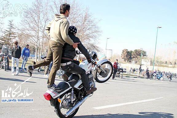 قانونیشکنی و مزاحمت های راکبان موتورسیکلت و افزایش حوادث شهری و نارضایتی عمومی