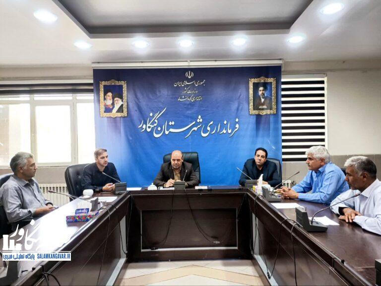 حقوق کارگران کنگاور نباید با تأخیر پرداخت شود
